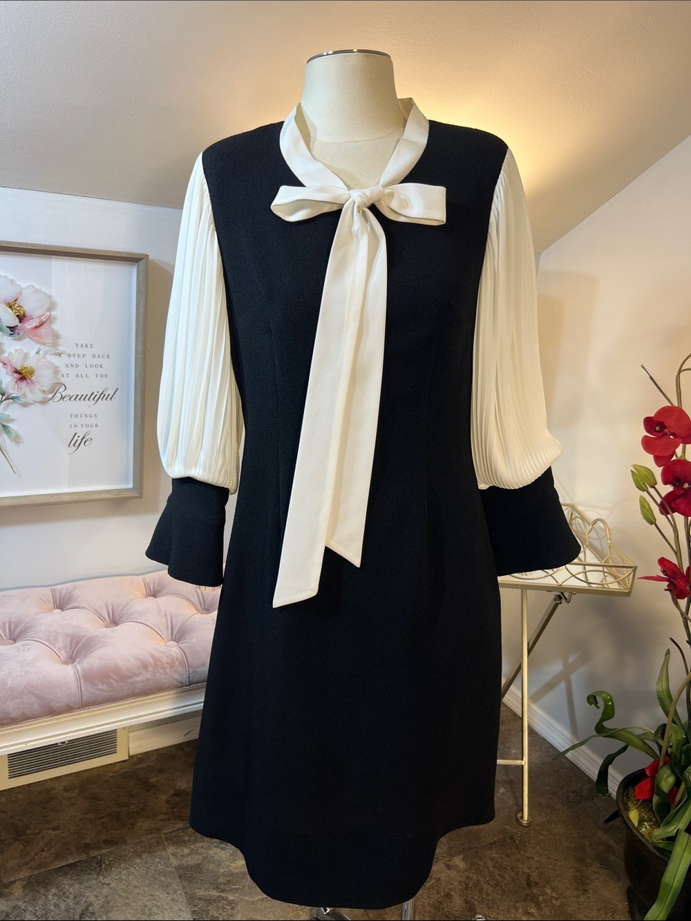 EDWARD ACHOUR PARIS Bow Neck Pleated Sleeve Shift Dress Size S/M